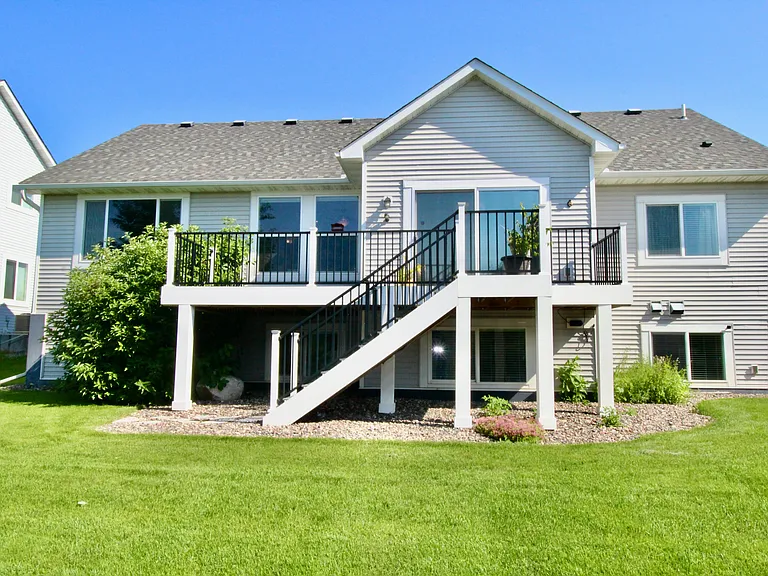 15672 Fairchild Way — Photo 43