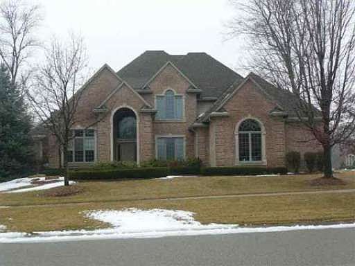 1st image of 56061 Nickelby Dr S
