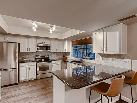 2nd image of 435 E Barbara Dr