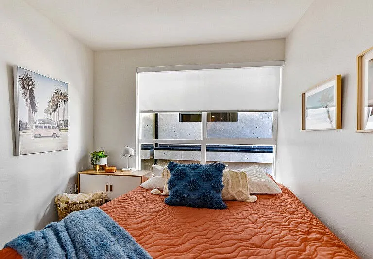 South Park Place — Photo 13