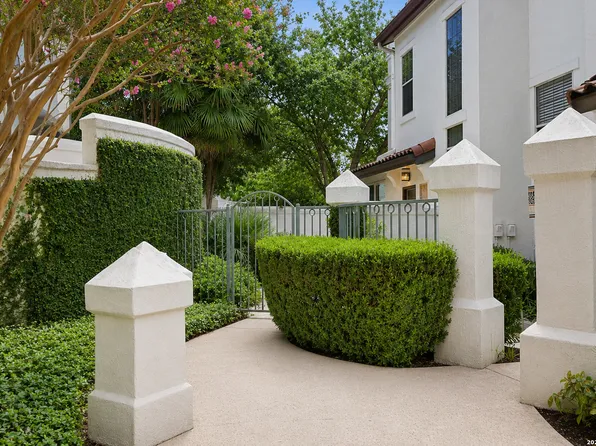 208 Grandview UNIT 5, Alamo Heights, TX 78209