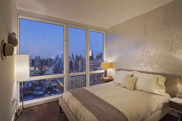 Rented by Bold New York | media 9