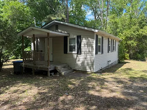 140 Thorne Rd Photo 1