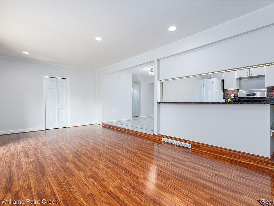 14271 Elgin St, photo 12