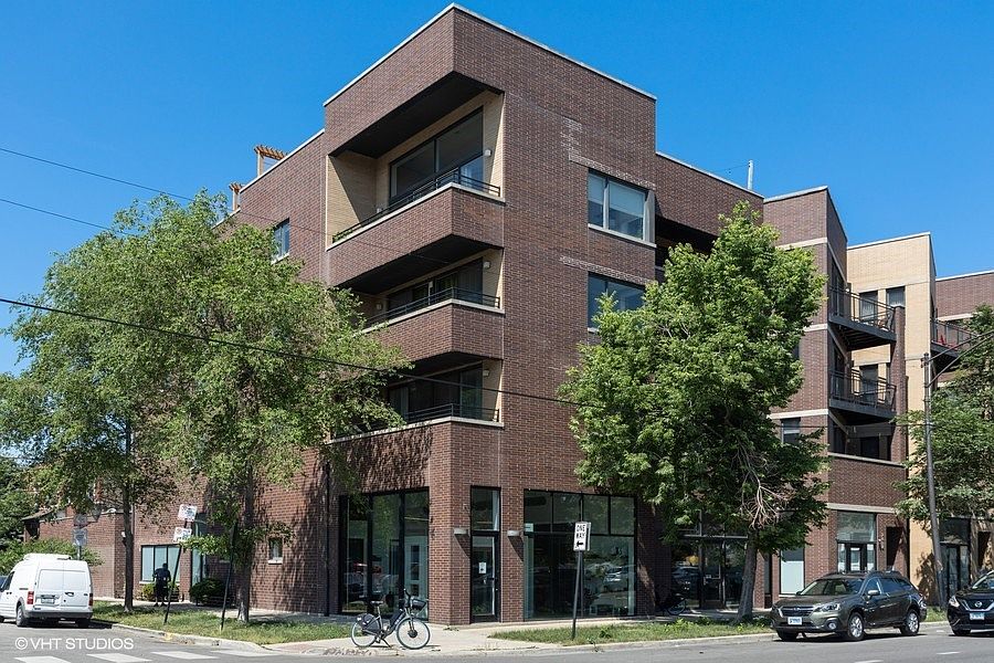 1st image of 2822 W Chicago Ave APT 3W