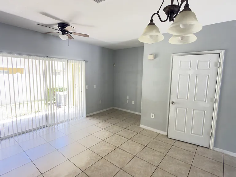 8519 Trail Wind Dr — Photo 13