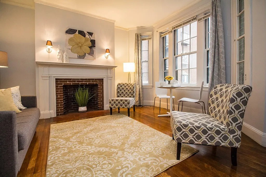 1 bed, 9999 sqft, $2,375 — Photo 3