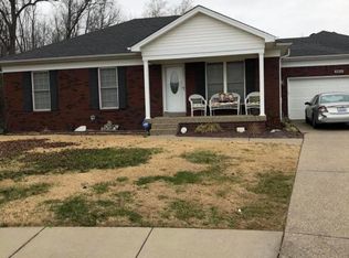 9801 Valley Farms Blvd, Louisville, KY 40272