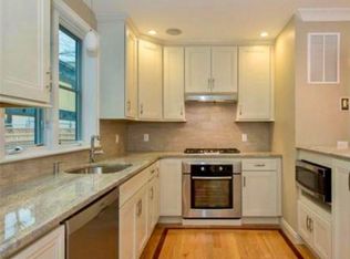 99 Kinnaird St #1, Cambridge, MA 02139
