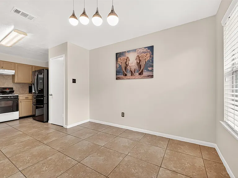 2510 Fox Water Dr — Photo 14