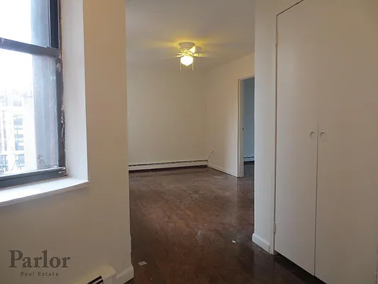 Rented by Parlor Real Estate Corp | media 8