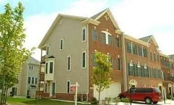 2 Car Garage, End Unit