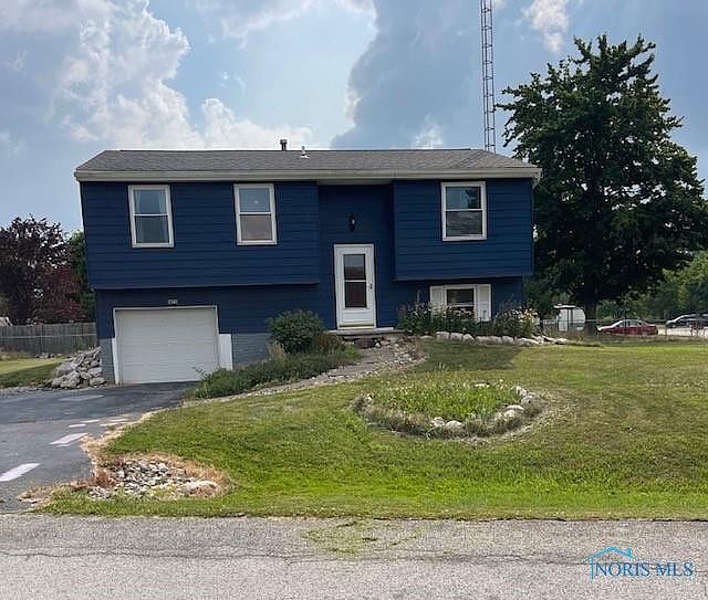 1st image of 1072 Shorewood Dr