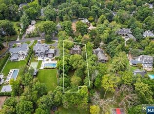 221 Cedar St, Englewood, NJ 07631