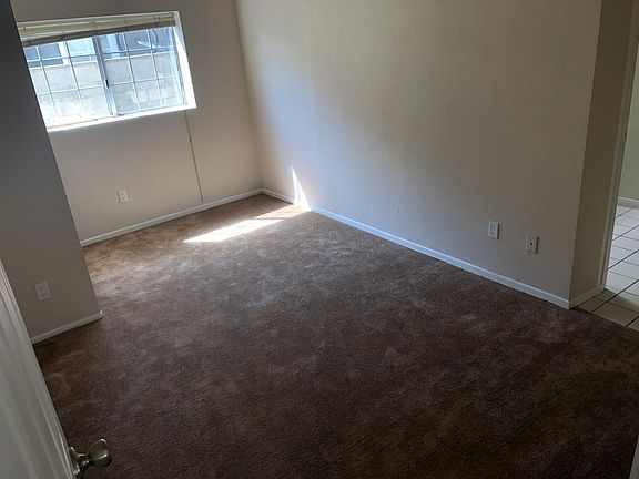 5th image of 505 N Orange Ave