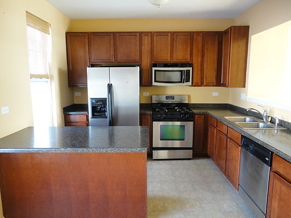 3rd image of 3397 Kentshire Cir #3397
