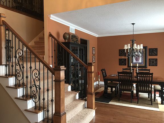 Primary Stairs & Dining Room