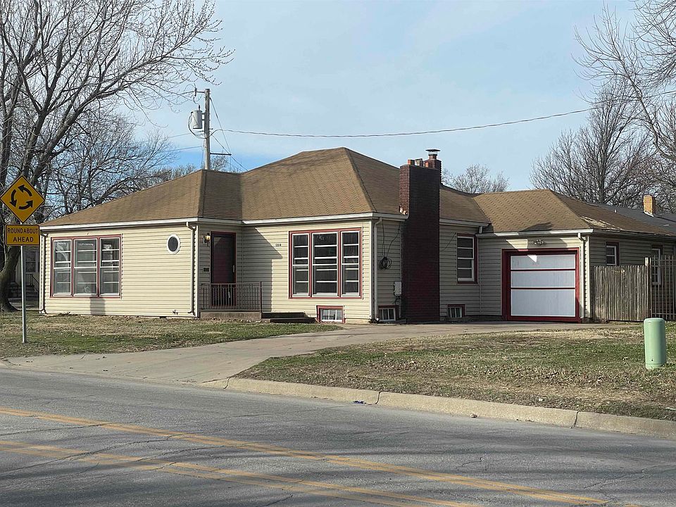 1st image of 1204 N A St