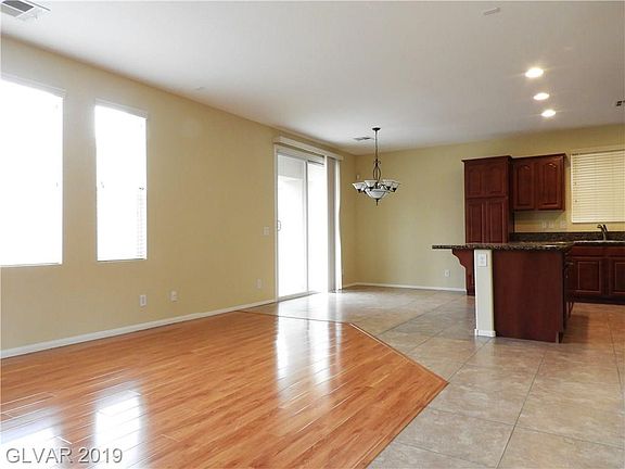 4th image of 8332 S Pioneer Way