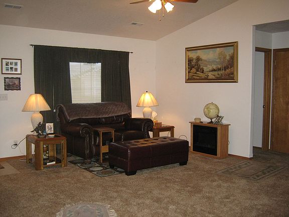 Brand New Carpet 2-2012