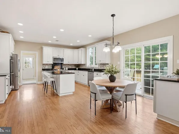 22 Springlea Ln, Chester Springs, PA 19425