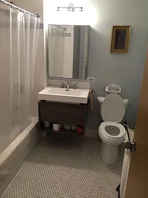 Rented by R New York | media 9