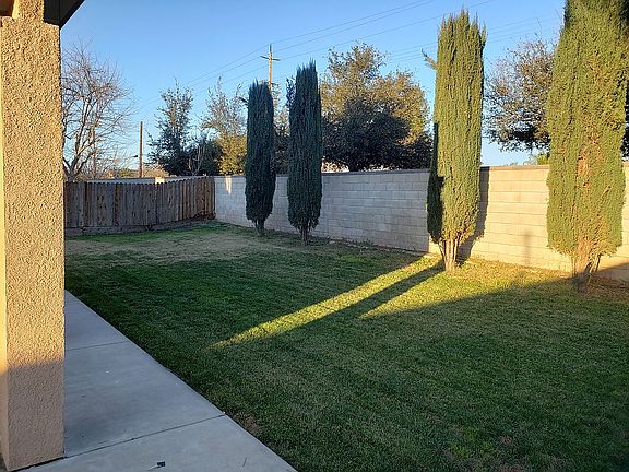 2nd image of 3273 N Plum Ln