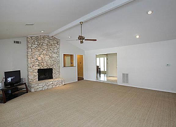 5th image of 7217 La Sobrina Dr