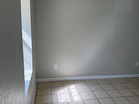 4th image of 1022 Tucker Ave