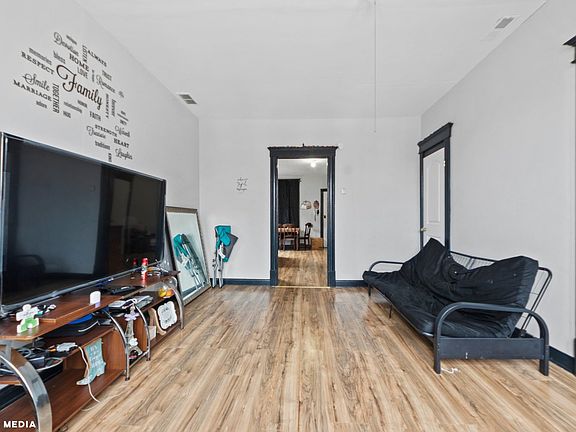 2nd image of 2344 S Sacramento Ave