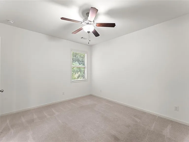 2770 Prado Ln — Photo 28
