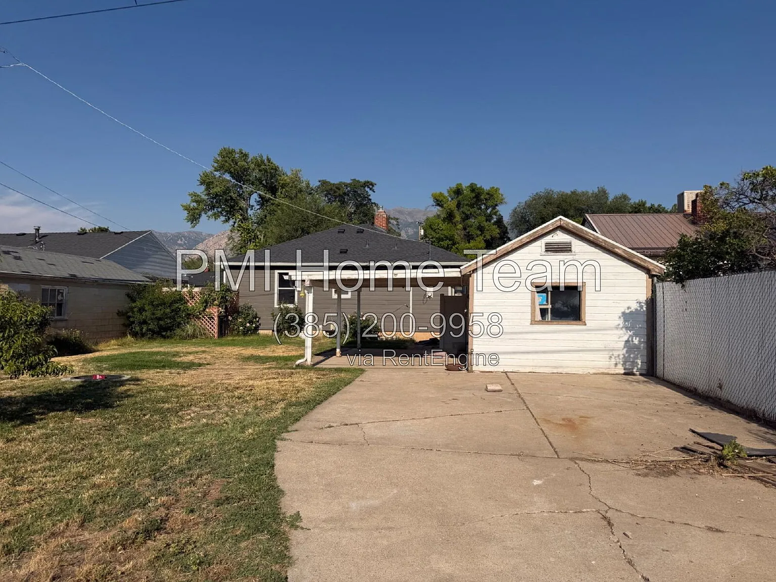 4 bed, 2.0 bath, 1624 sqft, $2,249 — Photo 2