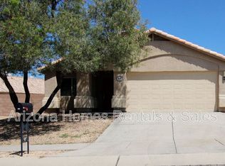 475 E Greg Rock Rd, Vail, AZ 85641