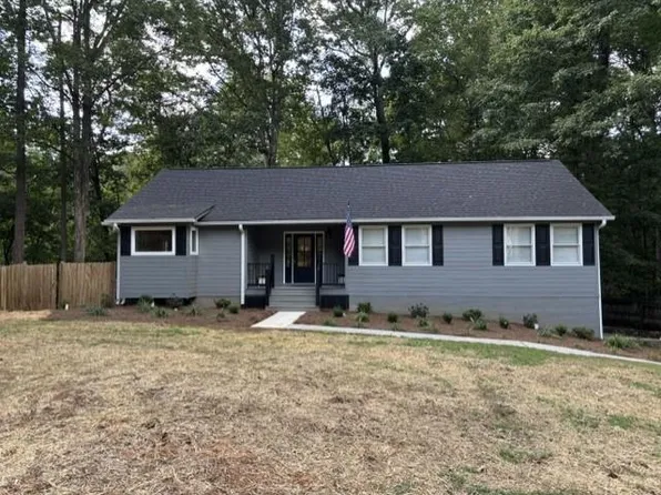 2198 Winding Creek Ln SW, Marietta, GA 30064