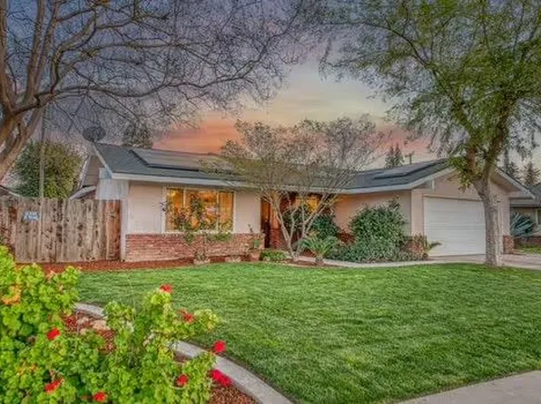 239 W Vartikian Ave, Fresno, CA 93704