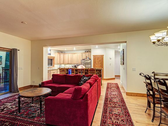3rd image of 176 Rachel Ln