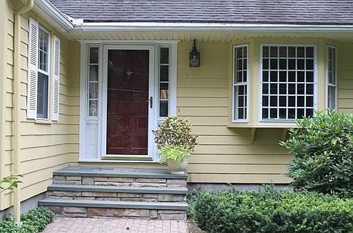 4th image of 57 Birchwood Dr