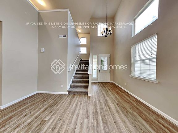 4th image of 8813 177th St E