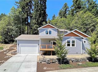 981 NE Musket Way, Bremerton, WA 98311