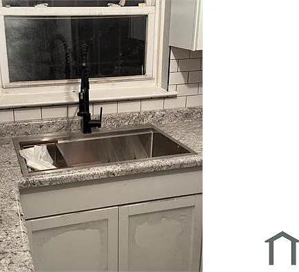 1140 W 88th St #1 — Photo 9