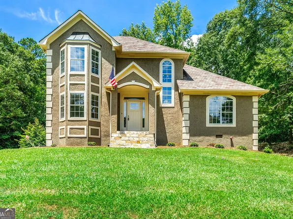 54 Spring Forest Ct, Sharpsburg, GA 30277