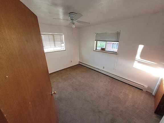 5th image of 8465 Grandview Ave
