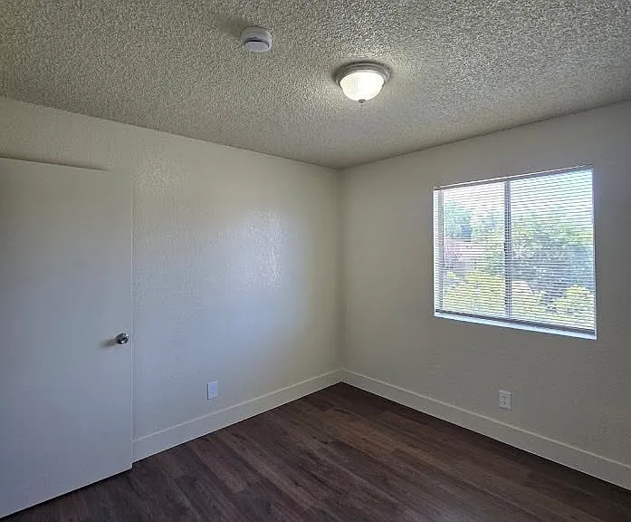 310 N 9th St #201 — Photo 11