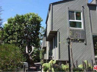 849 S Bundy Dr, Los Angeles, CA 90049