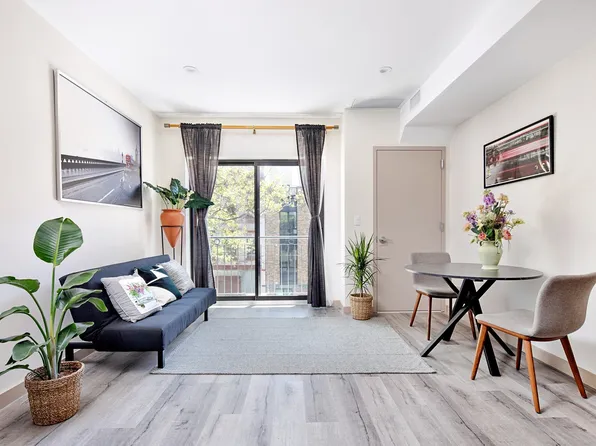 The 849 Madison Court Condominium