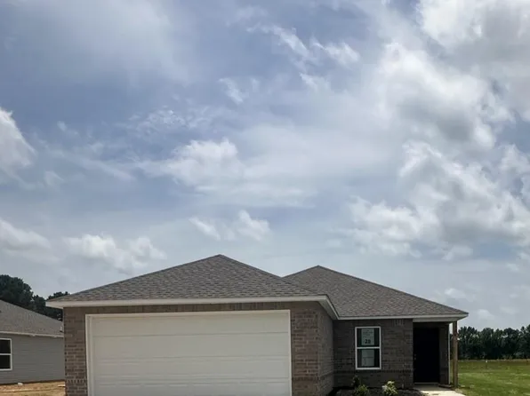 126 Powder River Dr, Beebe, AR 72012