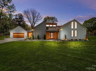 6428 Shaftesbury Ln, Charlotte, NC 28270