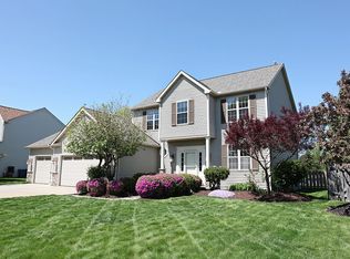 27036 Pondside Point, Olmsted Township, OH 44138