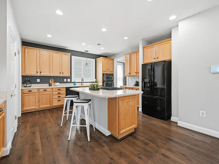 2530 Transom Pl — Photo 6