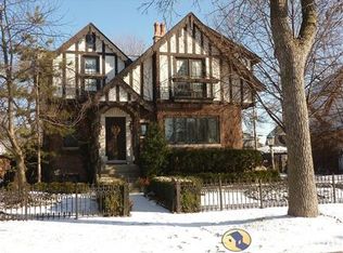 663 S Prospect Ave, Elmhurst, IL 60126